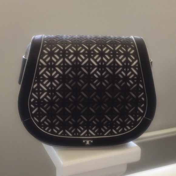 AuthenticTory burch bag - Picture 3 of 8